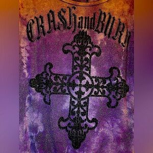 Crash and burn three-quarter length sleeves has some sparkle in it.